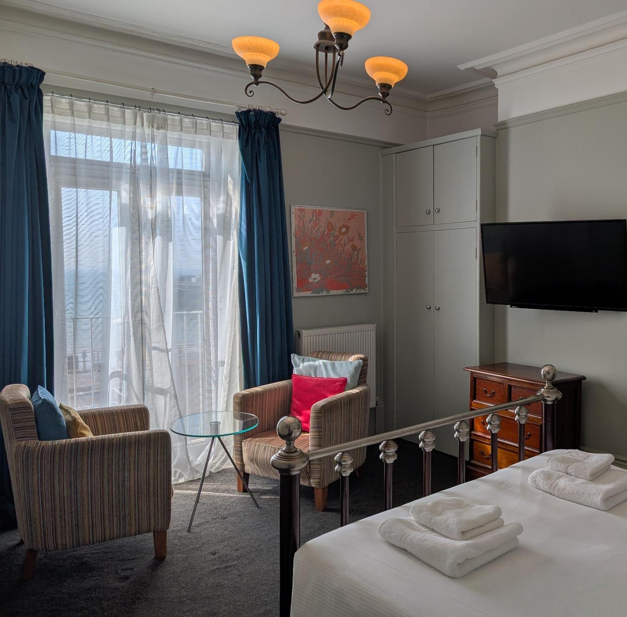 The White Rock Hotel Hastings Esterno foto